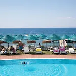 Faustina & Hotel Guzelcamli