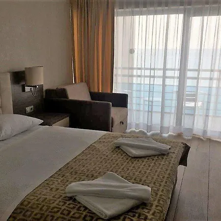 Faustina & Hotel 4*