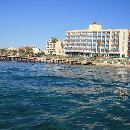 Faustina & 4* Kusadasi