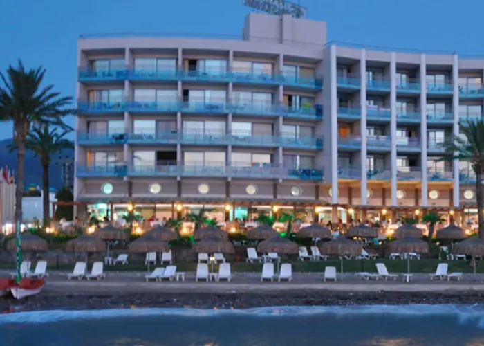 Faustina & 4* Guzelcamlı