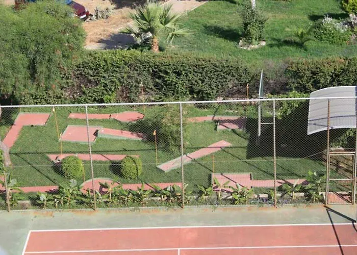 Faustina & Hotel Guzelcamlı