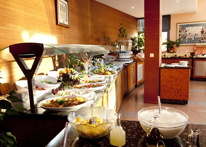 Faustina & Hotel Guzelcamlı