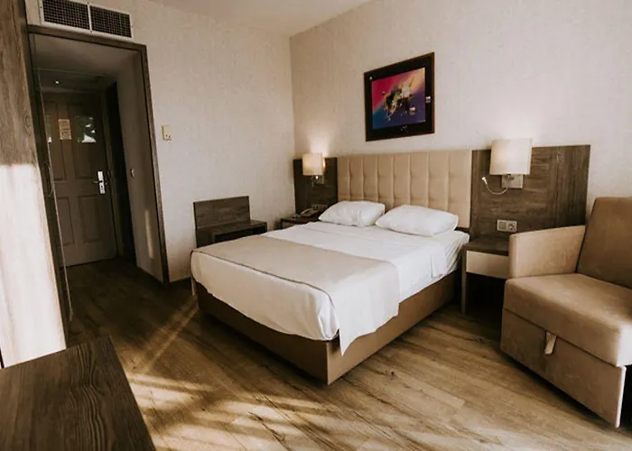 Faustina & Hotel 4*