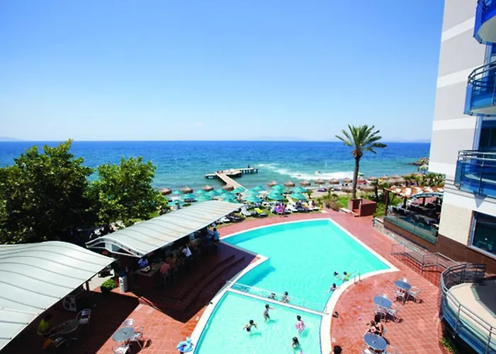 Hotel Faustina & Guzelcamlı