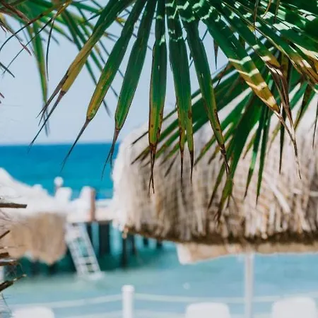 호텔 Faustina & Guzelcamlı