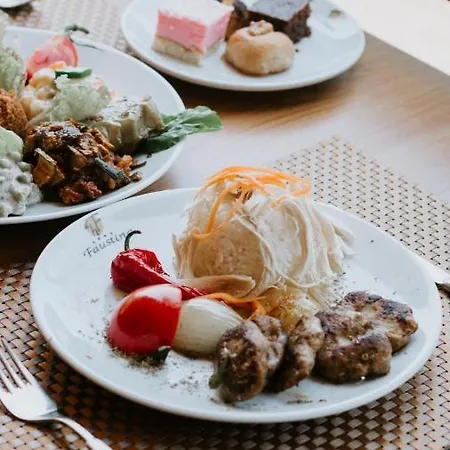 호텔 Faustina & Guzelcamlı