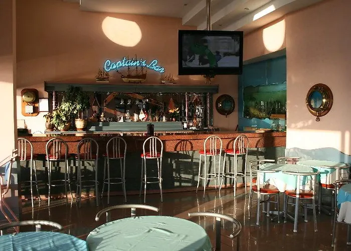 酒店 Faustina & 古泽尔坎里