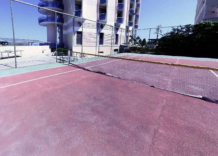 Faustina & ホテル