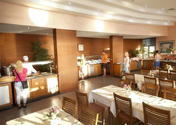 Faustina & グゼルカミル